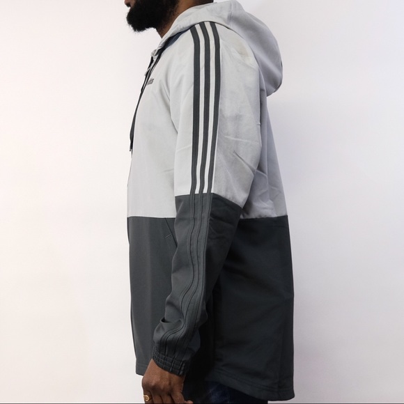 Adidas Essential 3 -stripes Windbreaker - Picture 6 of 8